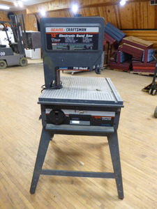 lot 7 image: SearsCraftsman Electric Band Saw