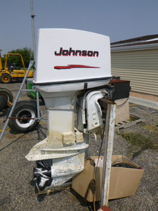 lot 3 image: Johnson Outboard Motor