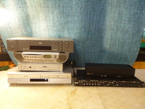 lot 162 image: Variety of Electronics