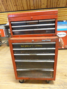 lot 199 image: Craftsman 2 Piece Toolbox
