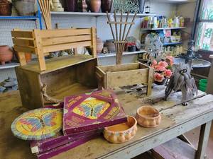 lot 16 image: (5) Fluorescent Neon Stepping Stones, Metal Dog & Cat Decor, Wood Crate and More