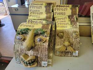 lot 22 image: (9) New Forest Faces by Garden Sensations