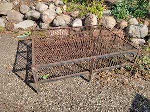 lot 50 image: Steel Platform - 48 x 36 x 15
