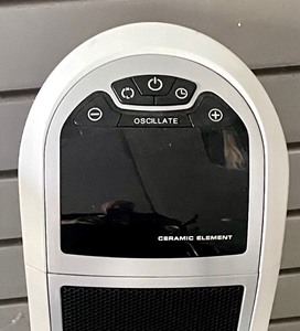 lot 70 image: Lasko Heater
