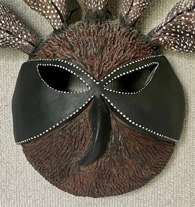 lot 43 image: Pottery Mask Decor