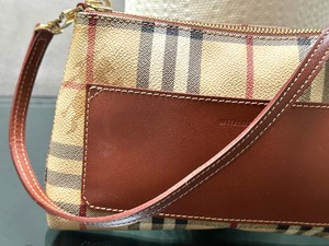 lot 21 image: Burberry Wristlet