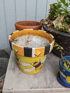 lot 95 image: Assorted Ceramic Planters
