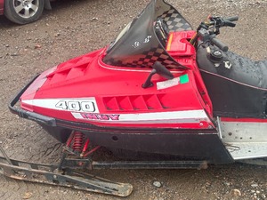 lot 3 image: Polaris Indy 400 Snowmobile