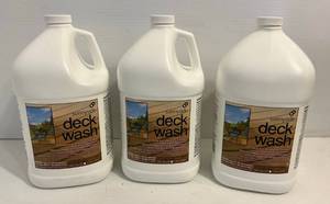 lot 15 image: Three Gallons Of Sunnyside Deck Wash