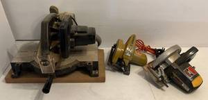 lot 48 image: Skill Saws And Chop Saw