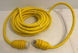 lot 85 image: Enduroflex Marina Cable