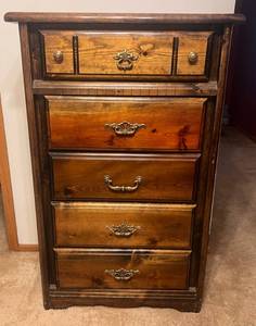 lot 108 image: 5 Drawer Dresser 51T x 32 12 W x 18D
