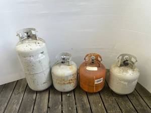 lot 112 image: Group Of Misc. Size Propane Tanks (Some Propane Present)