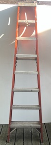 lot 116 image: 8 Ft Fiberglass Ladder