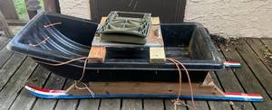 lot 118 image: Ice Fishing Otter Sled With Folding Swivel Chair
