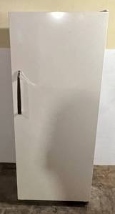 lot 196 image: 12.9 Cubic Ft Manual Defrost Refrigerator 57T x 26D x 23 12W (BRING YOUR OWN HELP TO LOAD) IN BASEMENT