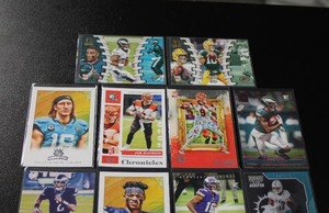 lot 14 image: Football Card Star Rookie Lot  13 Rookie Cards