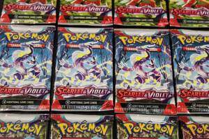 lot 63 image: 2023 Pokemon Scarlet & Violet Base Set Sealed Booster Pack Lot  12 Booster Packs