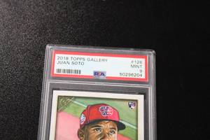 lot 111 image: 2018 Topps Gallery Juan Soto #126 Rookie Card PSA 9