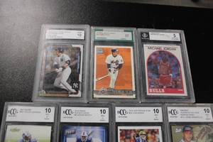 lot 113 image: Mixed Sports Misc Graded Card Lot  7 Graded Cards