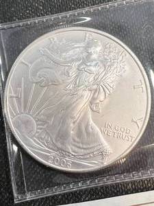2006 AMERICAN SILVER EAGLE 1 TROY OZ .999 FINE SILVER