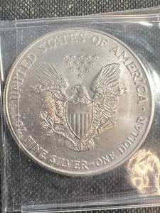 2002 AMERICAN SILVER EAGLE 1 TROY OZ .999 FINE SILVER