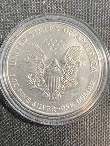 1993 AMERICAN SILVER EAGLE 1 TROY OZ .999 FINE SILVER IN AIRTITE