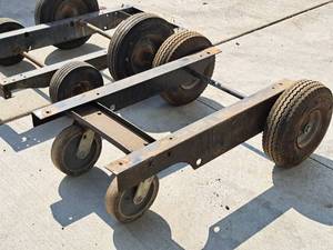 lot 10 image: Industrial Cart 4-wheel