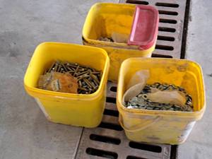 lot 75 image: Lot of (3 Buckets) Nuts, Bolts and Washers