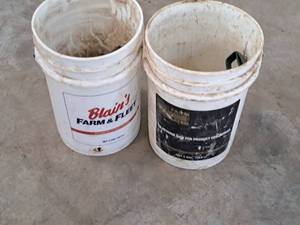 lot 103 image: Lot of (2 Buckets) Misc. Hardware