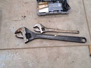lot 131 image: Lot of (2) Adjustable Wrenches - 24, 16