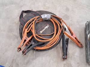 lot 133 image: Duramax Jumper Cable Set with Case
