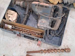 lot 138 image: Bosch Hammerdrill with Case, Bits
