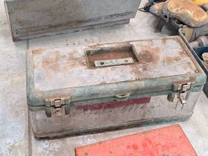 lot 146 image: 23 Plastic Tool Box