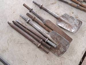 lot 169 image: Lot of (7) Jackhammer Bits 78-hex