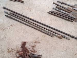 lot 170 image: Lot of (4) Rock Drill Bits 78-hex