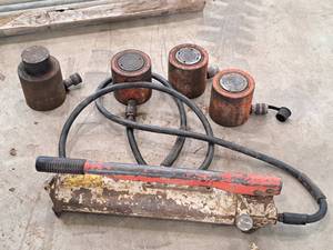 lot 198 image: Four Point Cylinder Press Jack