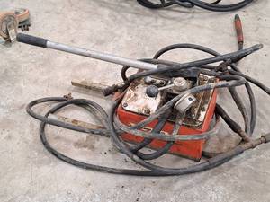 lot 199 image: Power Team Hydraulic Press Unit