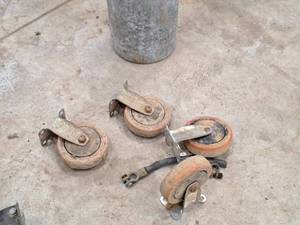 lot 200 image: Lot of (4) 5 Caster Wheels