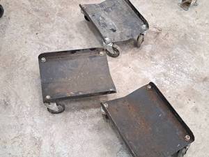 lot 201 image: Lot of (3) Moving Dolly