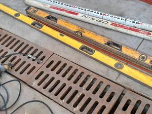 lot 224 image: Levels - (3) 4 and (1) 6