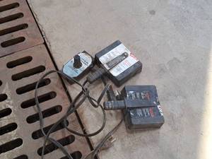 lot 226 image: Lot of (3) Heat Magnets