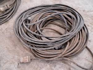 lot 254 image: Lot of (2) Heavy Duty Power Cords