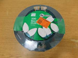 lot 164 image: Home Accents Holiday 100L Warm White Faceted Christmas C9 LED String Lights