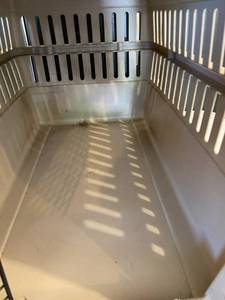 lot 64 image: Wagging Corral Dog Kennel