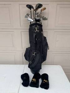 lot 88 image: The Natural Golf Clubs and Bag