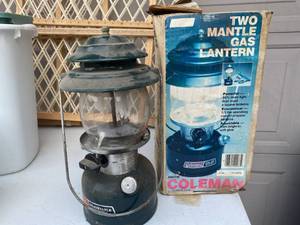 lot 101 image: Miscellaneous Items - Garage Cleanout