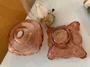 lot 138 image: Grandmillenial Decor with Pink