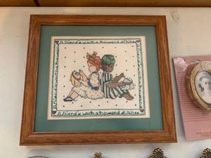 lot 161 image: Small Picture Frames