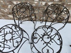 lot 153 image: Plant Stands
